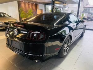 Ford Mustang 3.7L 2013
