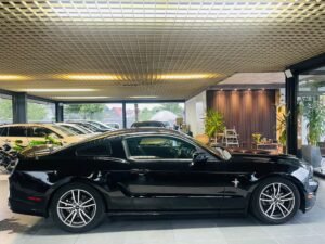 Ford Mustang 3.7L 2013